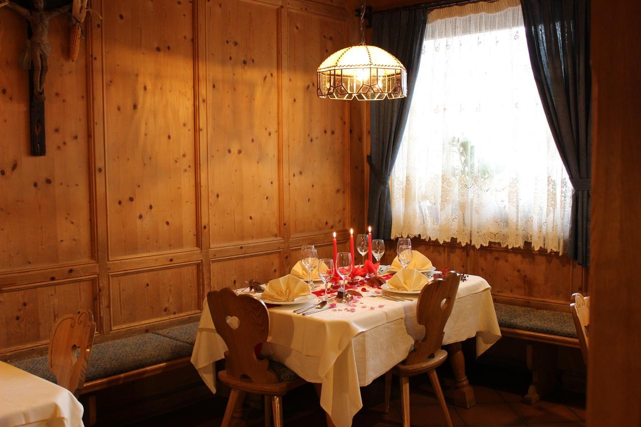Hotel Hubertushof Sterzing Buitenkant foto