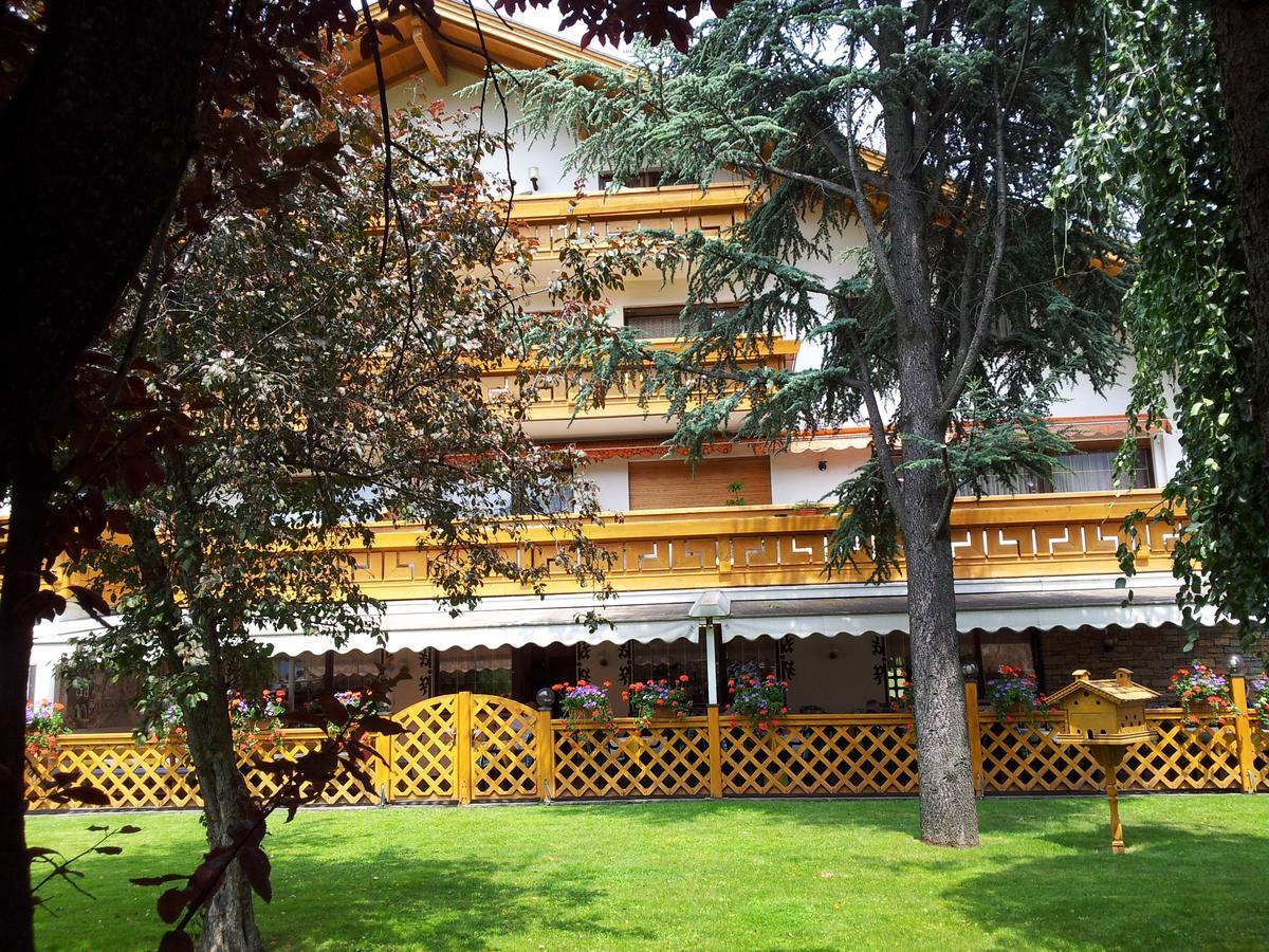 Hotel Hubertushof Sterzing Buitenkant foto