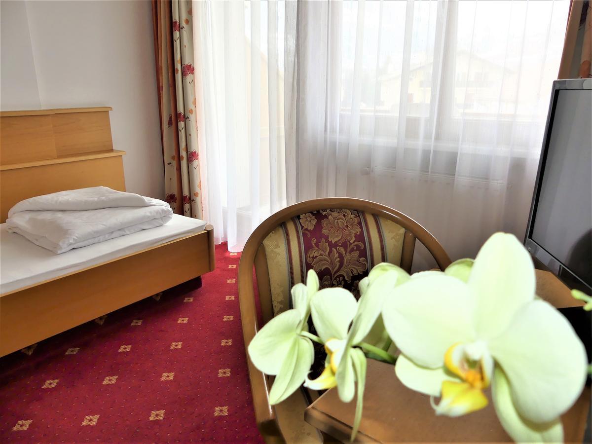 Hotel Hubertushof Sterzing Buitenkant foto